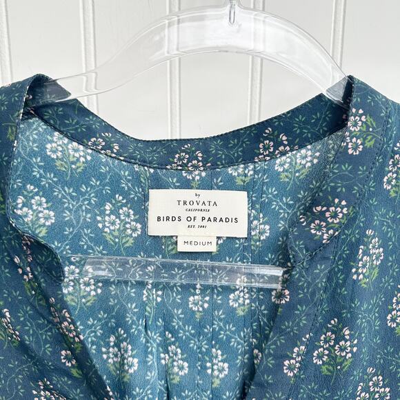 Trovata Blue Floral 3/4 Sleeve Button Down Blouse - Picture 2 of 7
